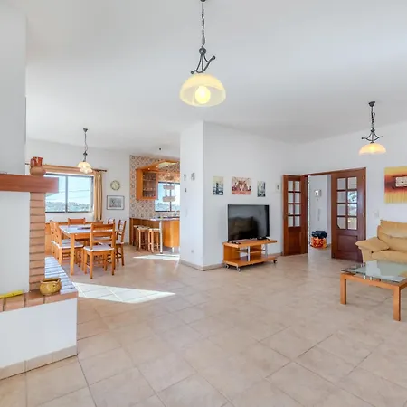 Ninho Do Mocho By Interhome *