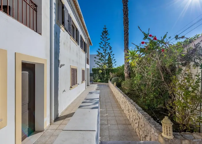 Holiday home Ninho Do Mocho By Interhome Portimao